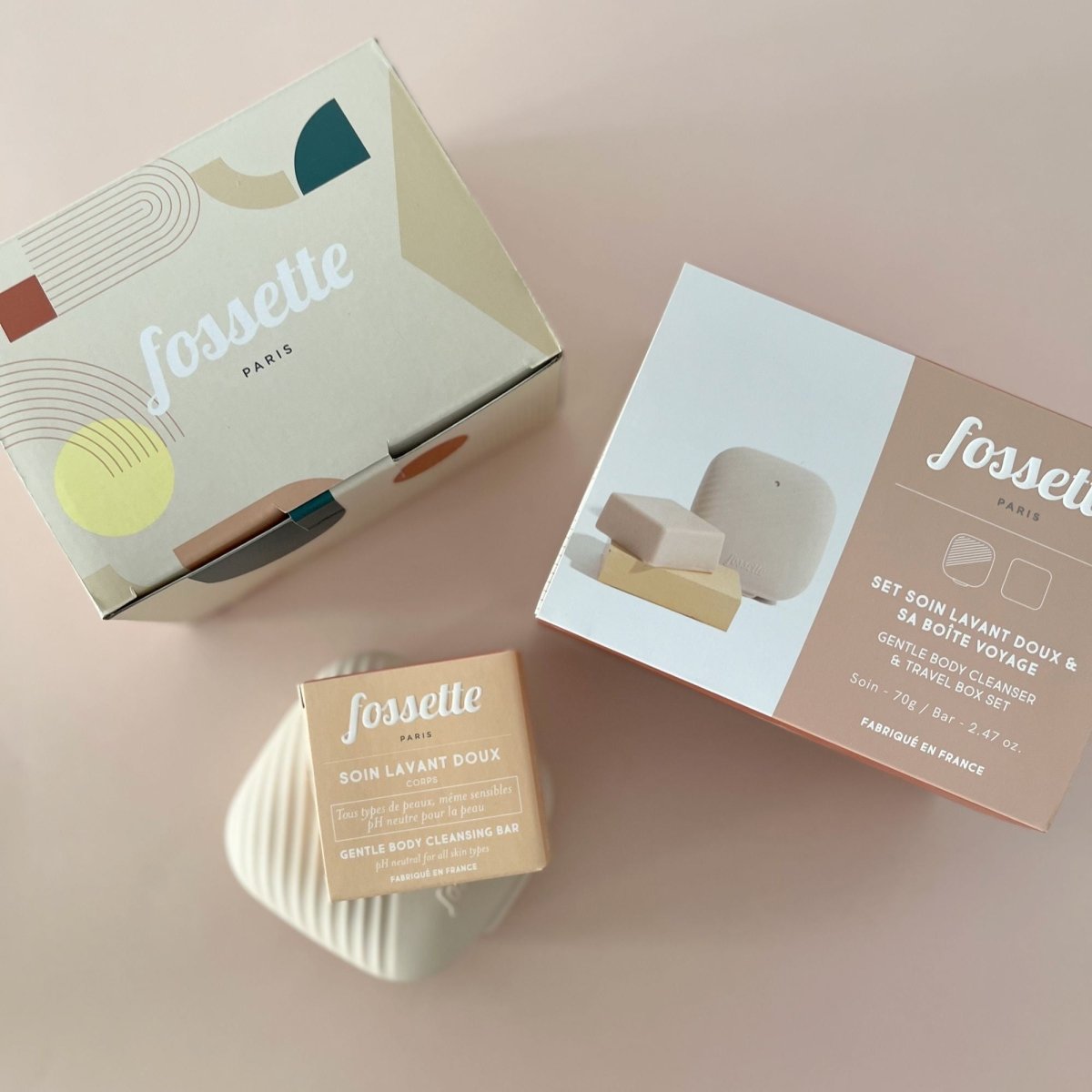 EKOBO Organic Body Cleanser Bar with Bamboo Travel Case - 2.47 oz