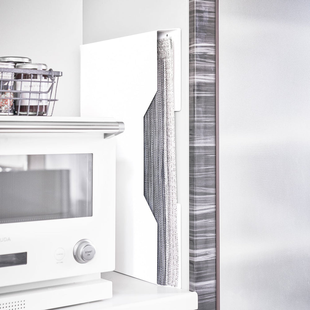 Magnetic Placemat Organizer