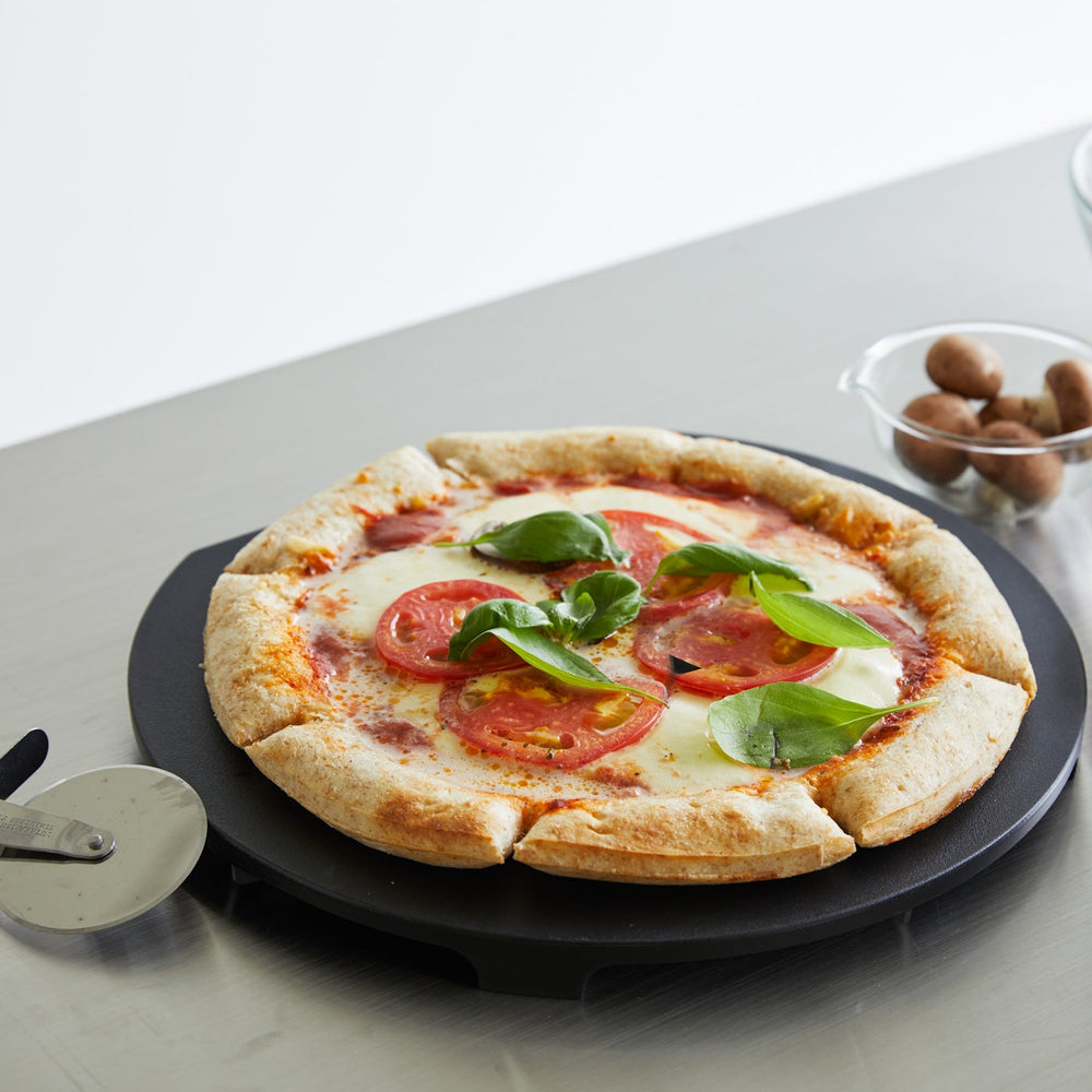 
                      
                        Round Magnetic Cutting Board
                      
                    