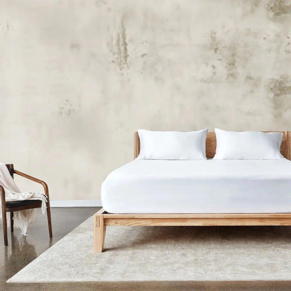 ettitude Luxe Bamboo Fitted Sheet | Silky Soft, Temperature - Regulating Bedding