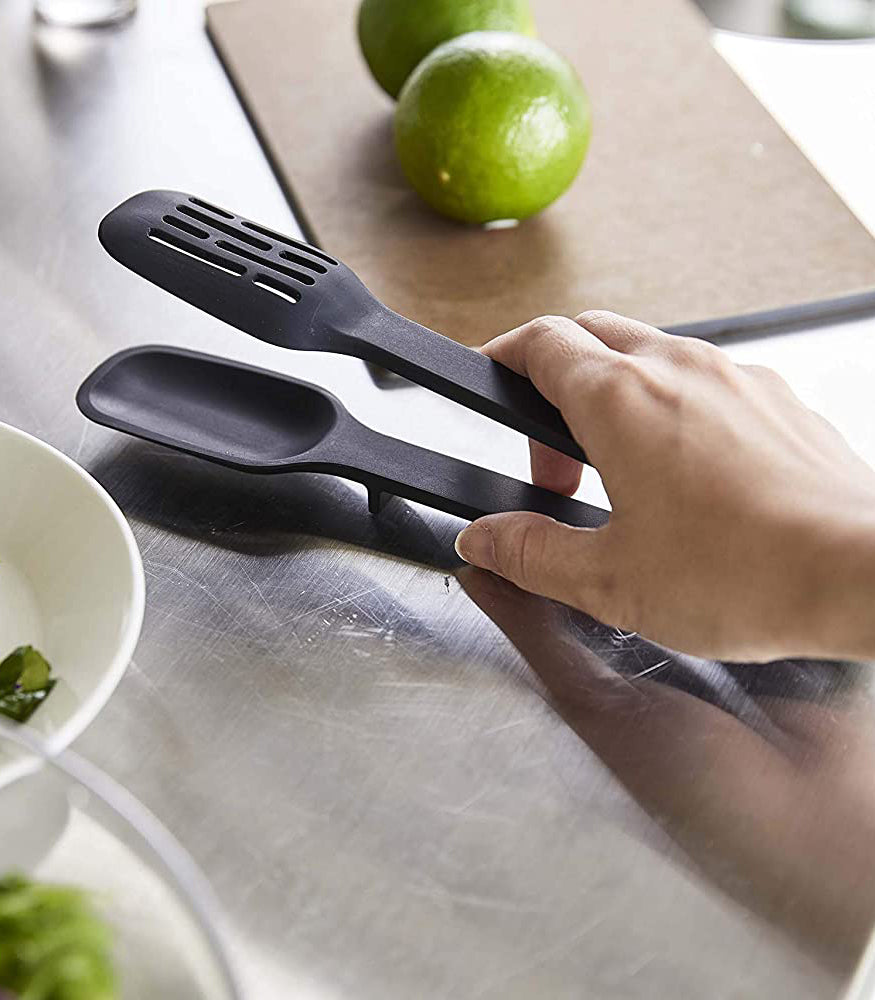 
                      
                        Floating Silicone Kitchen Utensil (4 Styles)
                      
                    