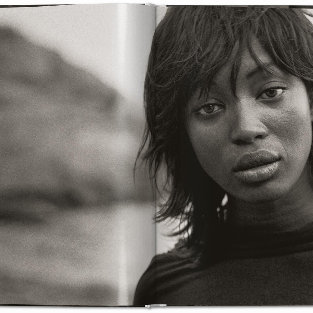 
                      
                        Peter Lindbergh. Untold Stories (English)
                      
                    