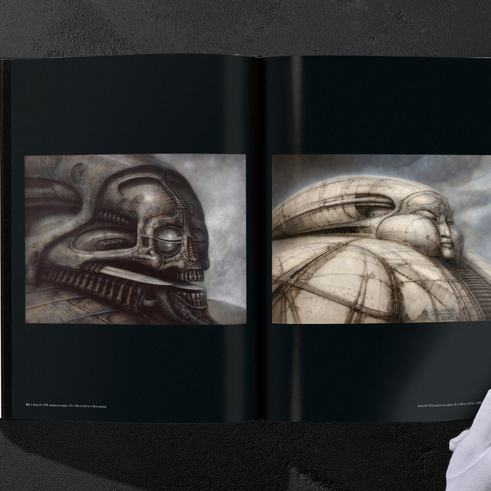 
                      
                        HR Giger (German, French, English)
                      
                    