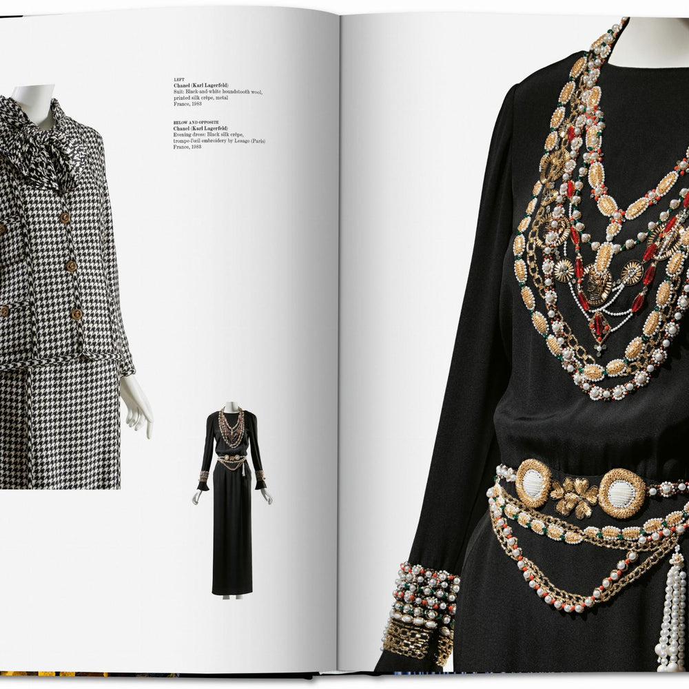
                      
                        Fashion Designers A–Z. 2020 Edition (German, French, English)
                      
                    