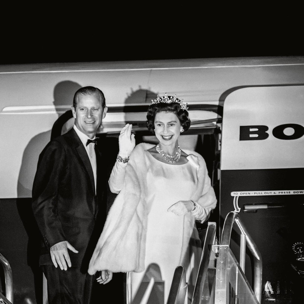 Her Majesty. A Photographic History 1926–2022 (German, French, English)
