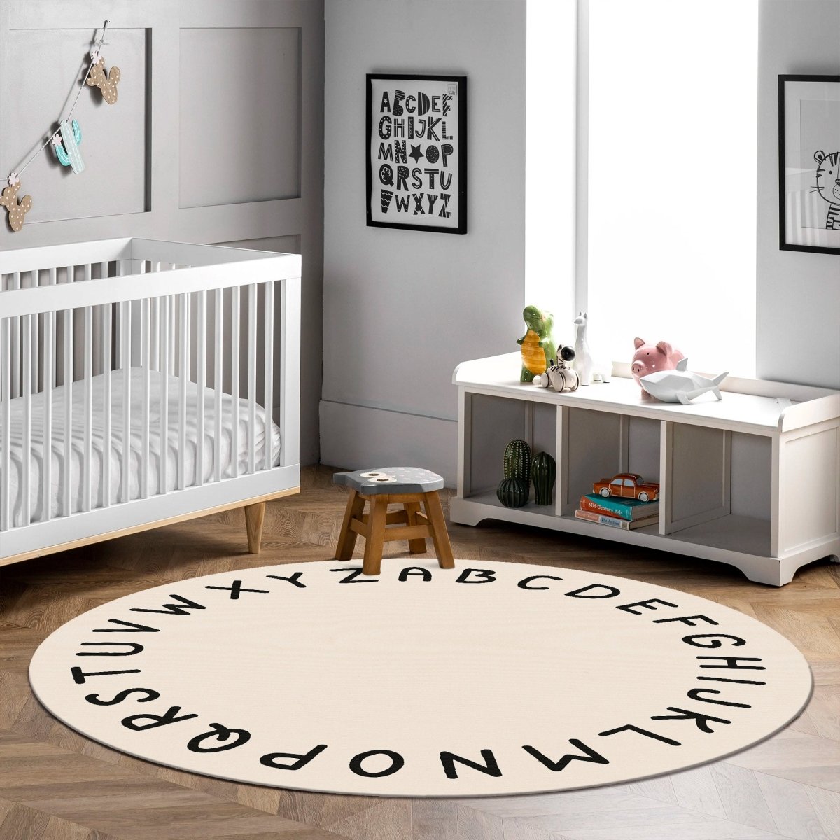 FLASHRUG Hesse Washable Round Alphabet Rug