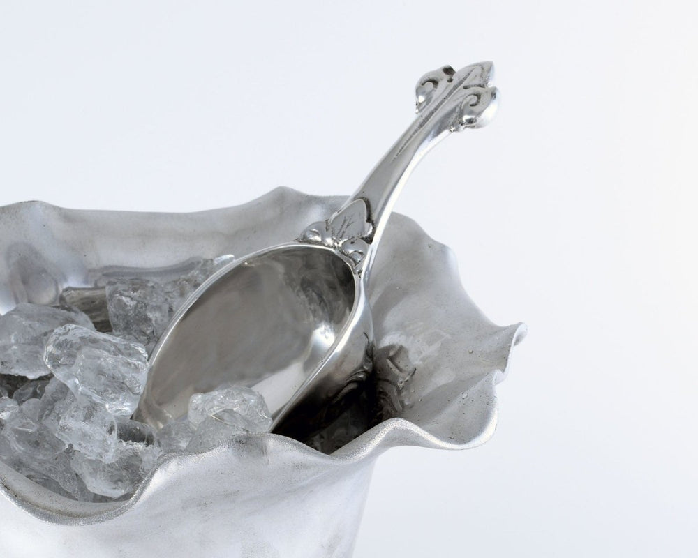
                      
                        Arthur Court Designs Fleur - De - Lis Ice Scoop - lily & onyx
                      
                    