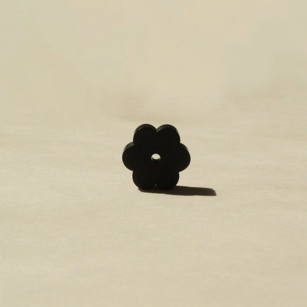 
                      
                        CEDAR AND MYRRH Flower - Shaped Black Brass Incense Holder - lily & onyx
                      
                    
