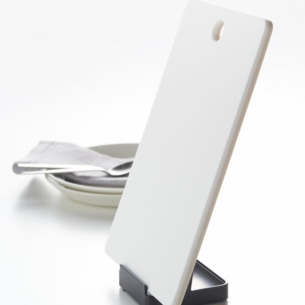 
                      
                        Steel Lid & Ladle Stand
                      
                    