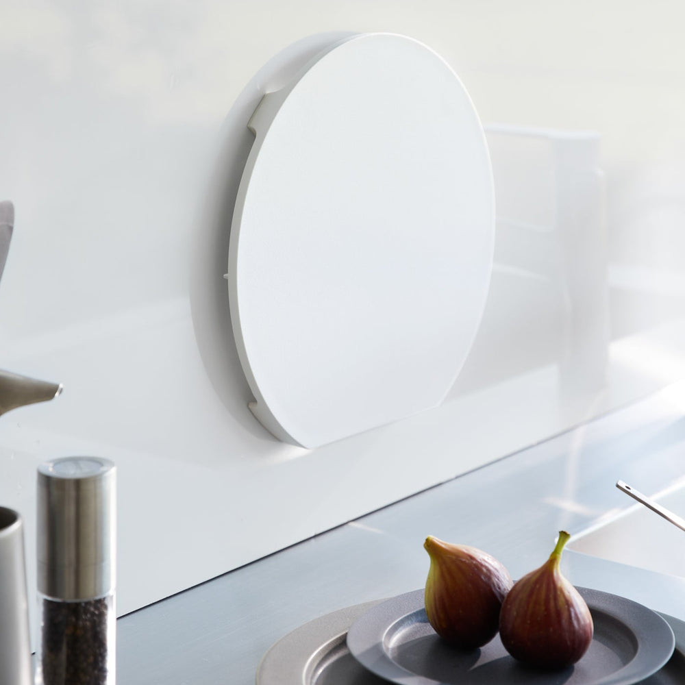 
                      
                        Round Magnetic Cutting Board
                      
                    