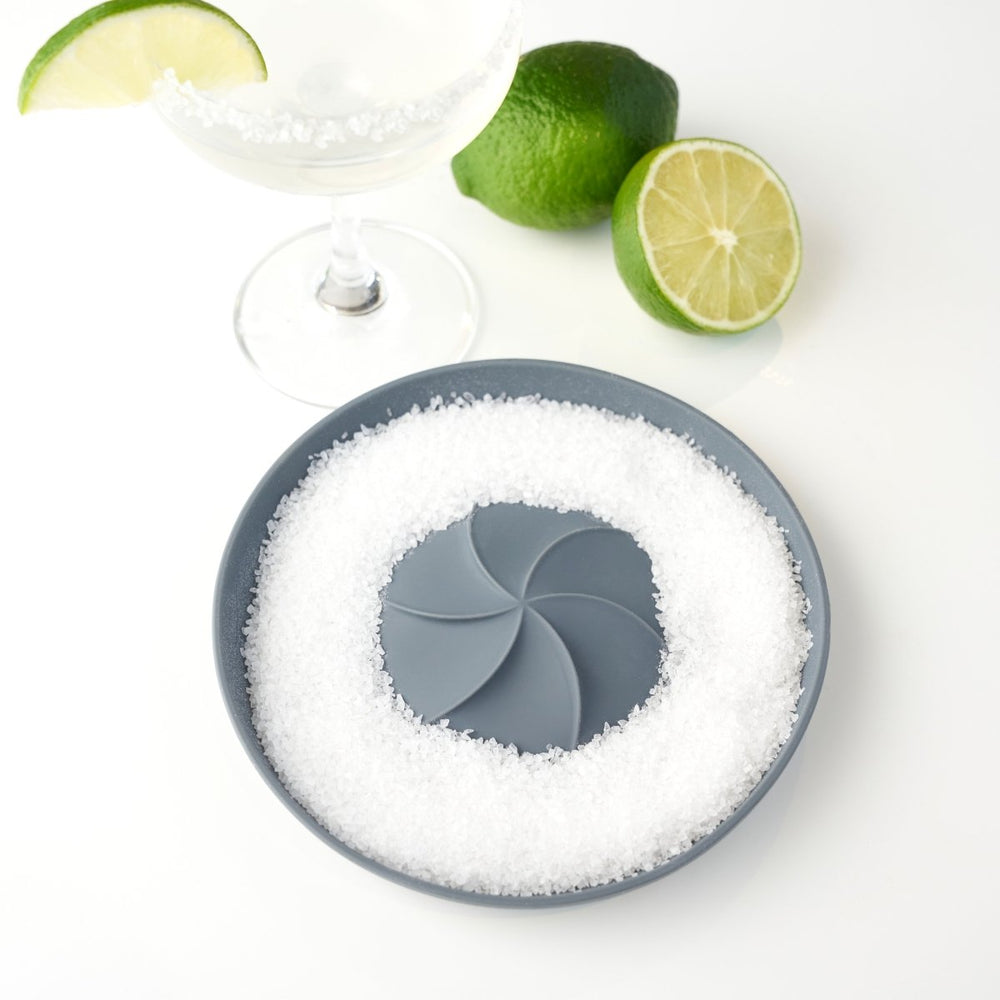
                      
                        True Frill Silicone Cocktail Rimmer - lily & onyx
                      
                    