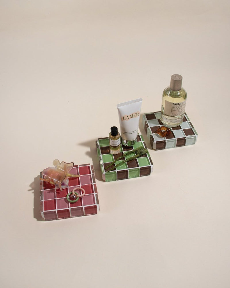 
                      
                        Subtle Art Studios Glass Tile Cube Trinket Dish - Cotton Candy
                      
                    