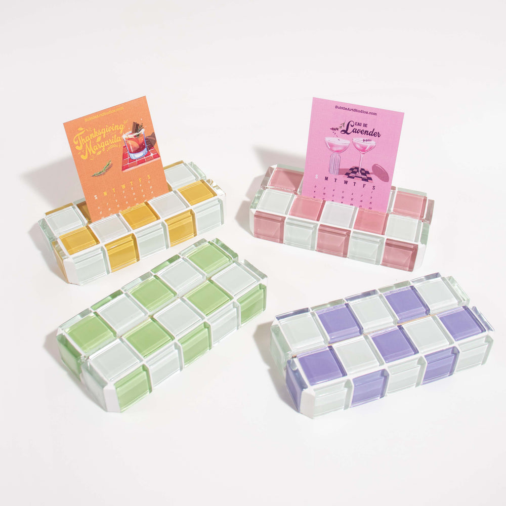 
                      
                        Glass Tile Picture Stand - Pink Himalayan Milk Chocolate
                      
                    