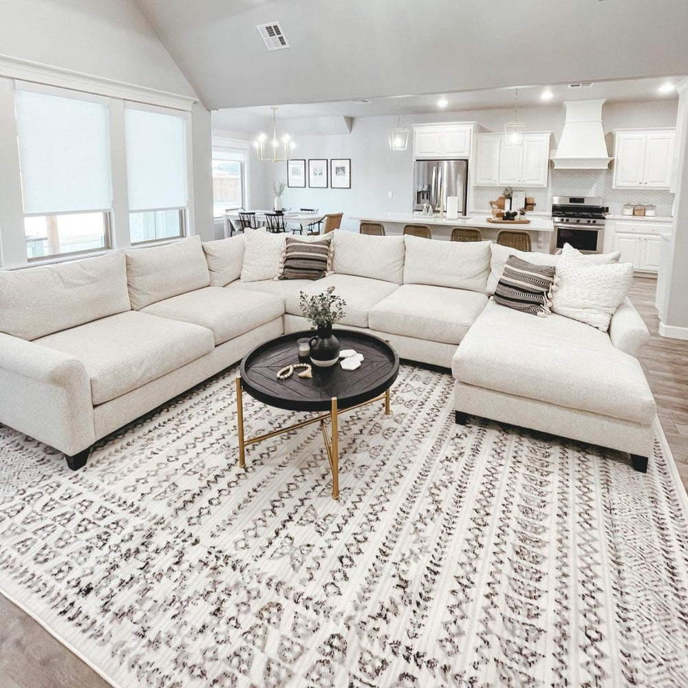 Hauteloom Greig Area Rug - lily & onyx