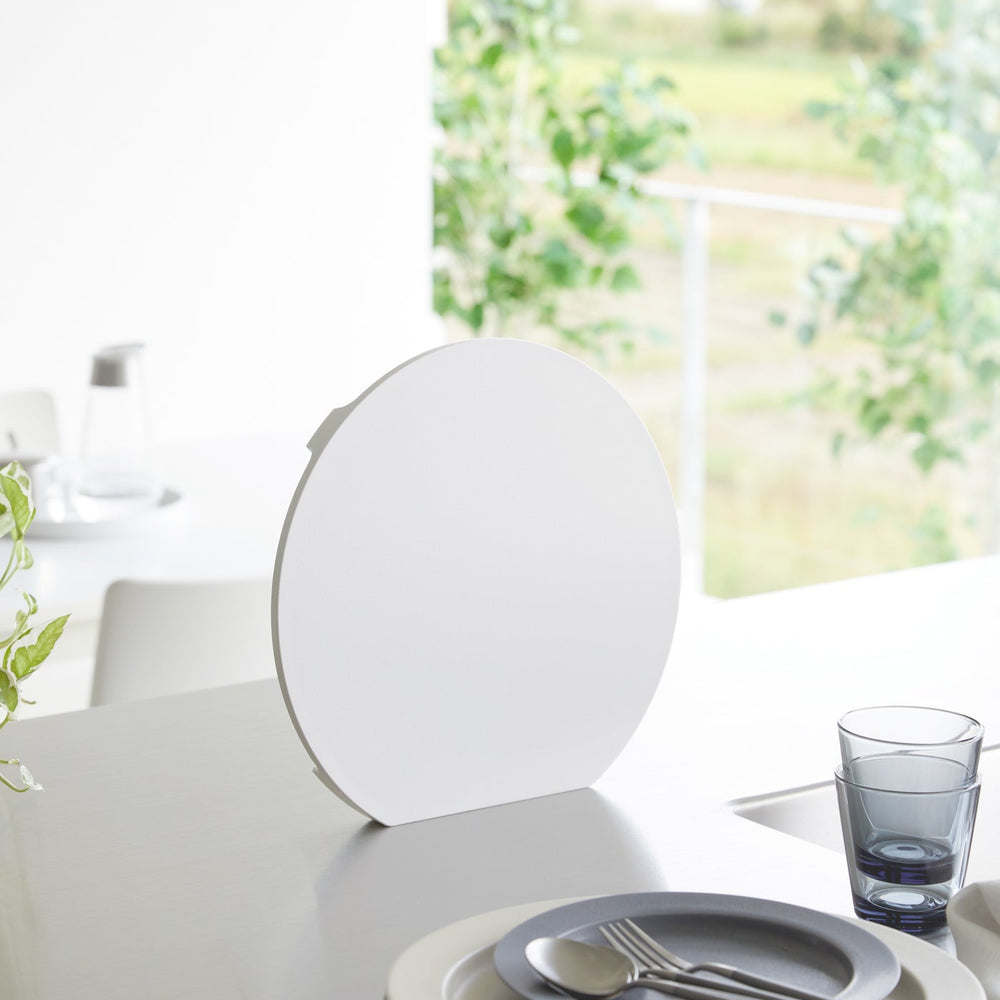 
                      
                        Round Magnetic Cutting Board
                      
                    