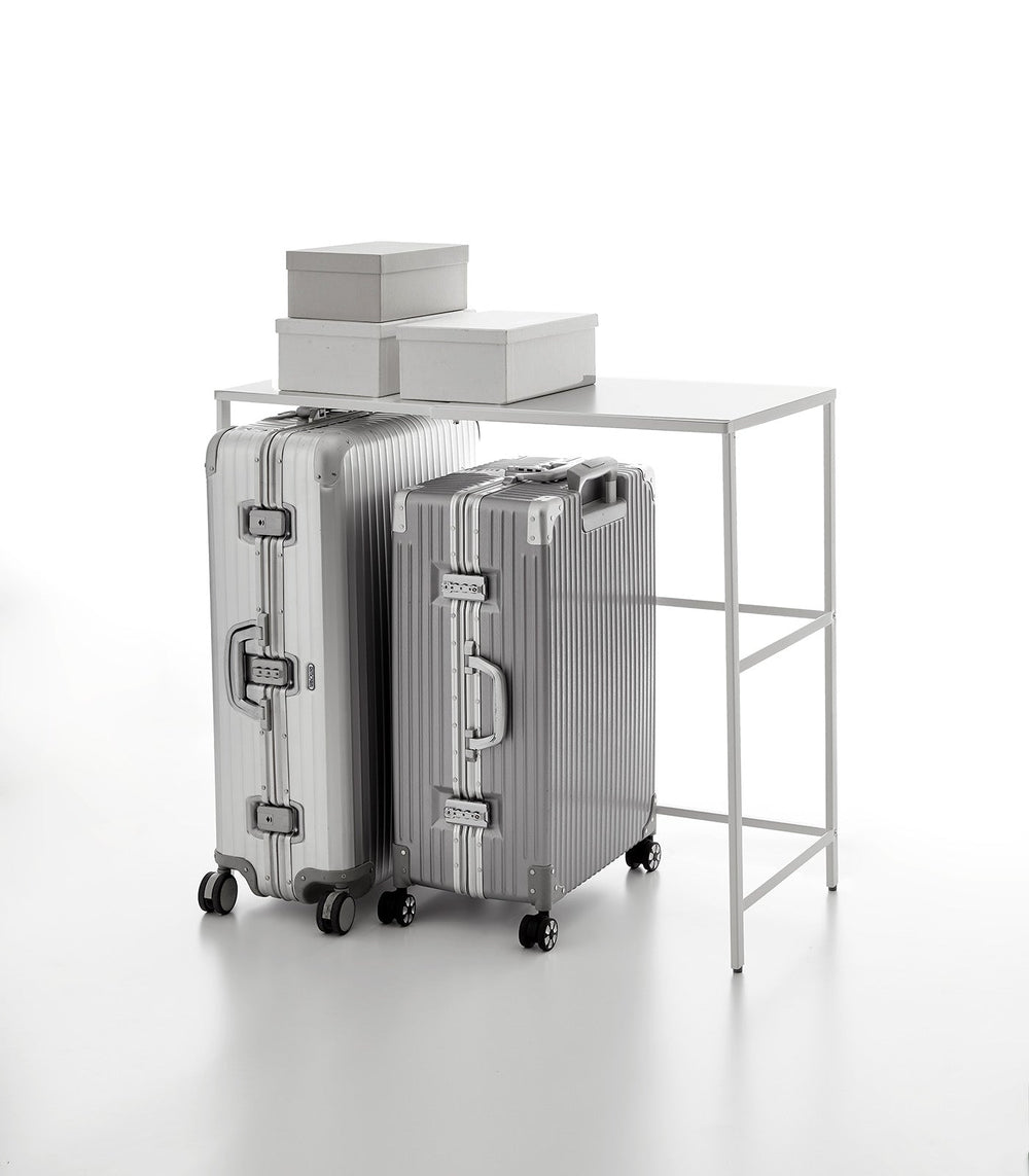 Expandable Steel Suitcase Rack
