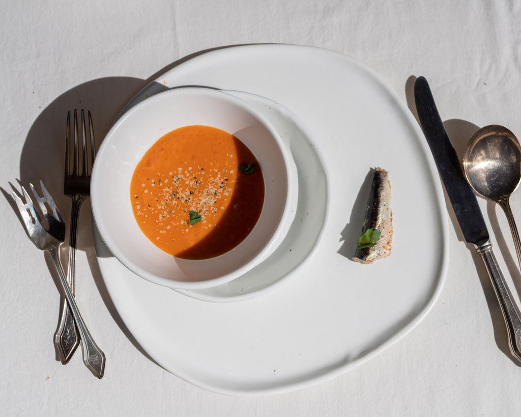 Haand 4 Piece White Porcelain Dinner Set - Handmade Organic Ripple