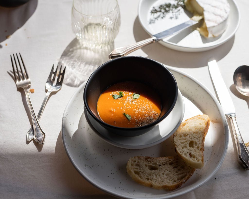 Haand Haand Skali 4 - Piece White Porcelain Coupe Dinner Setting - Handmade