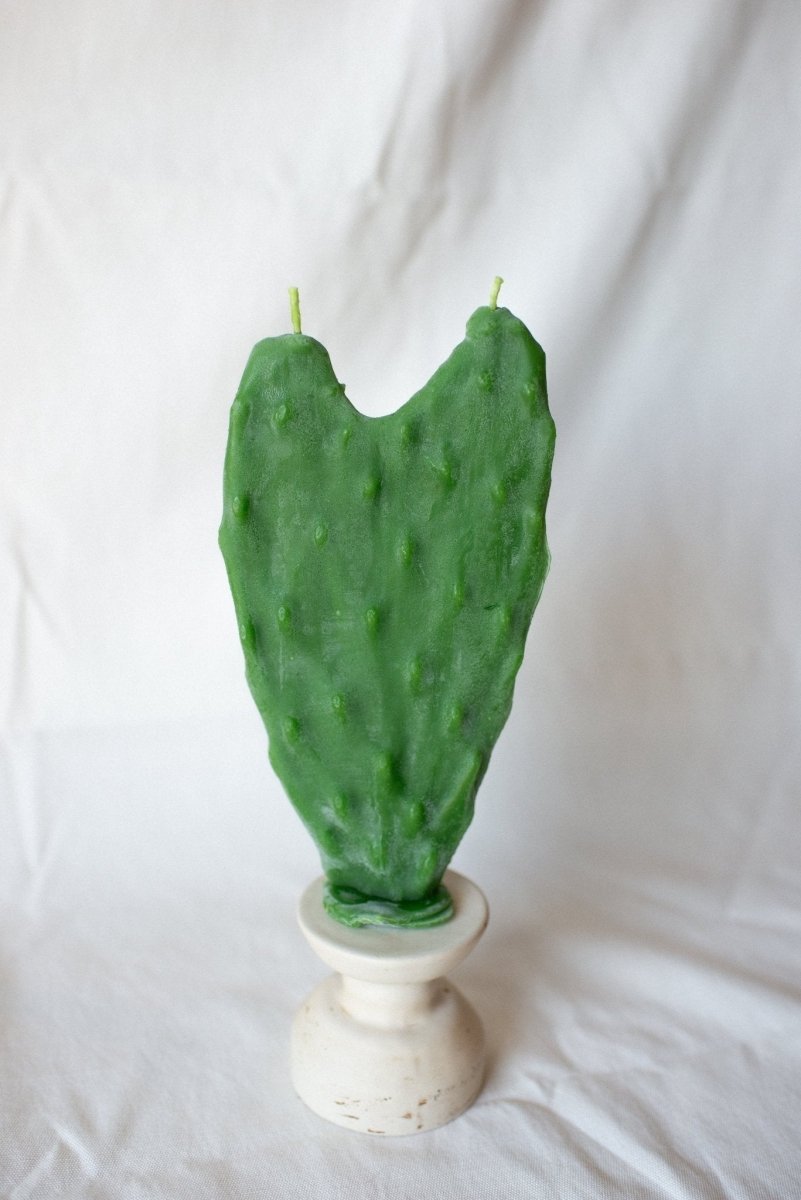 Happy Organics Hand-Poured Beeswax Heart Nopal Sculpture Candle