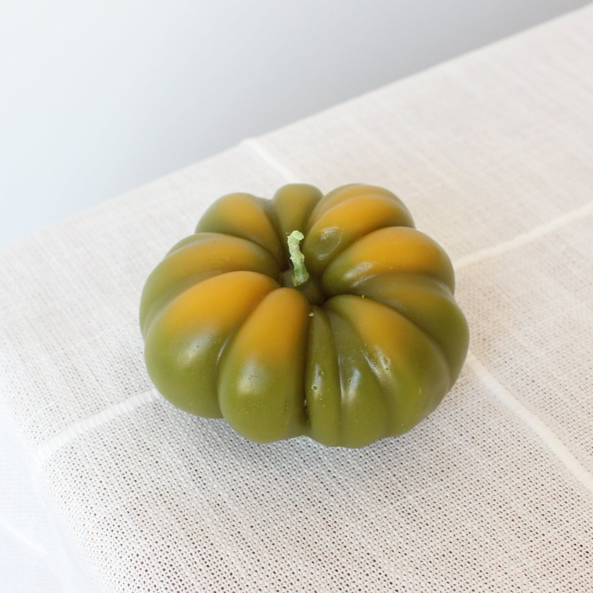 Happy Organics Sunkissed Green Heirloom Tomato Beeswax Candle