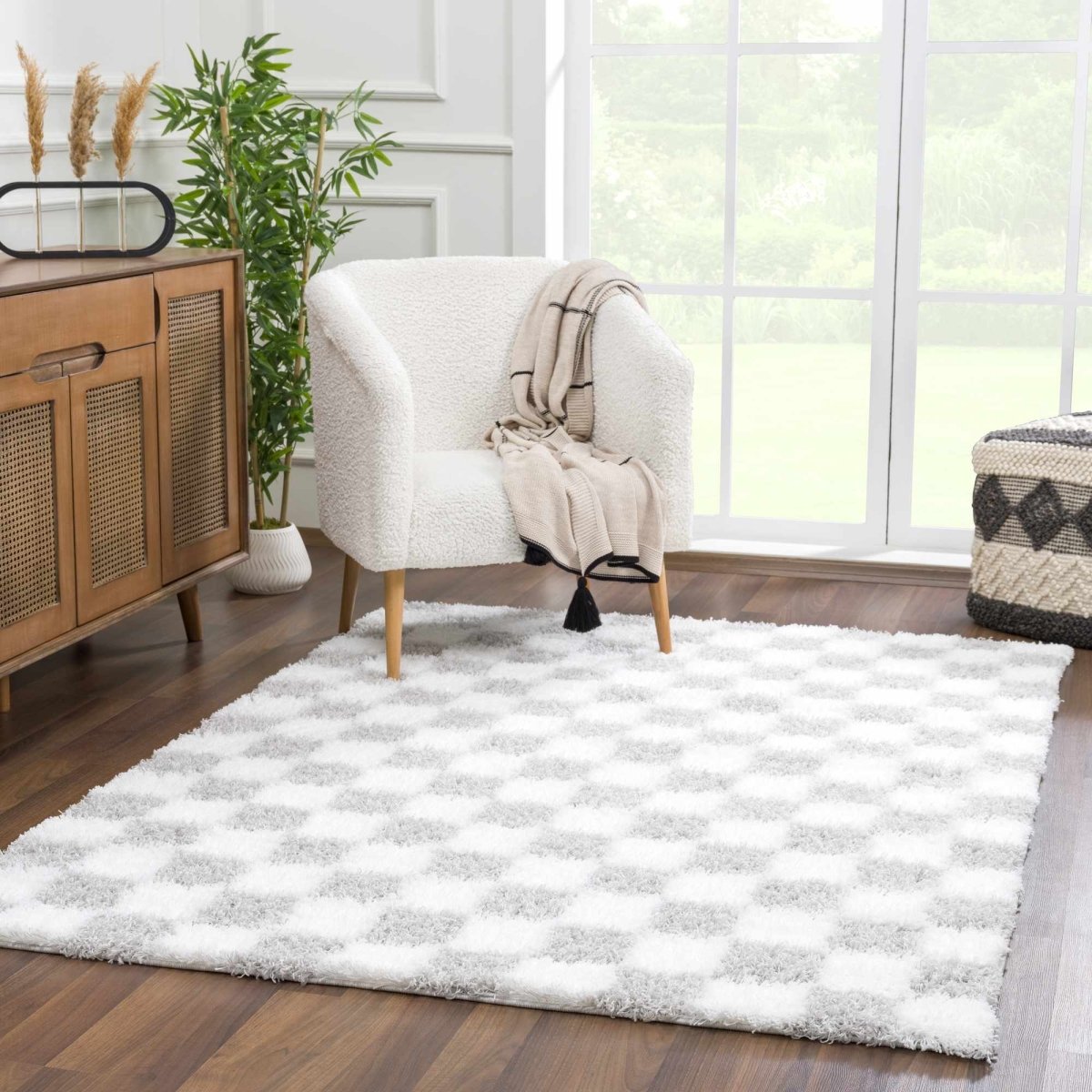 Hauteloom Atira Plush High Pile Checkered Rug - White Gray Polypropylene