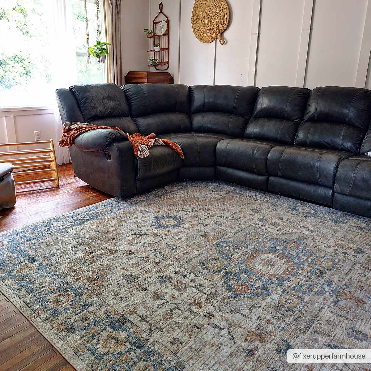 Hauteloom Hauteloom Ezri Cream Washable Area Rug - Low Pile Polyester