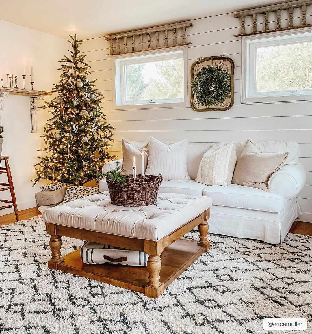 Hauteloom Pahala Plush Polypropylene Area Rug - Charcoal & Beige Turkish