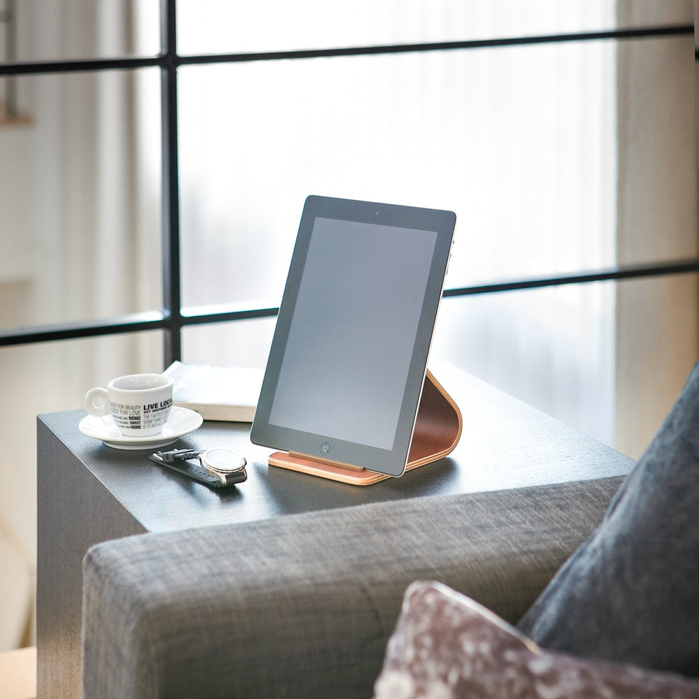 
                      
                        Wood Tablet Stand
                      
                    