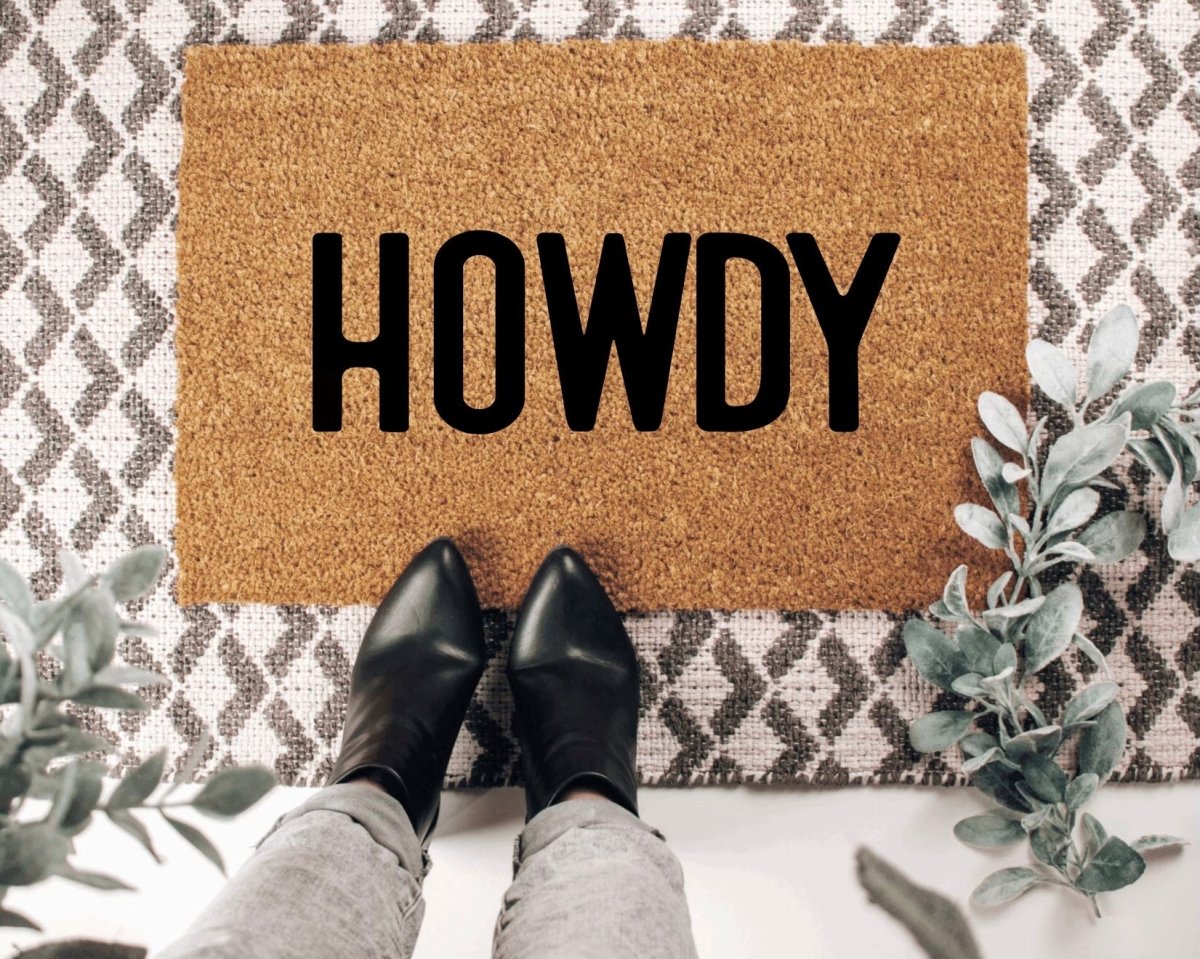 The Doormat Co. Howdy Doormat - lily & onyx