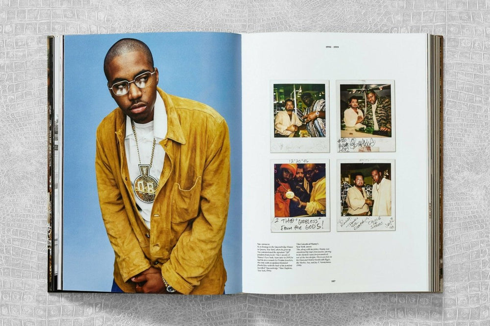 
                      
                        TASCHEN Ice Cold. A Hip - Hop Jewelry History (German, French, English)
                      
                    