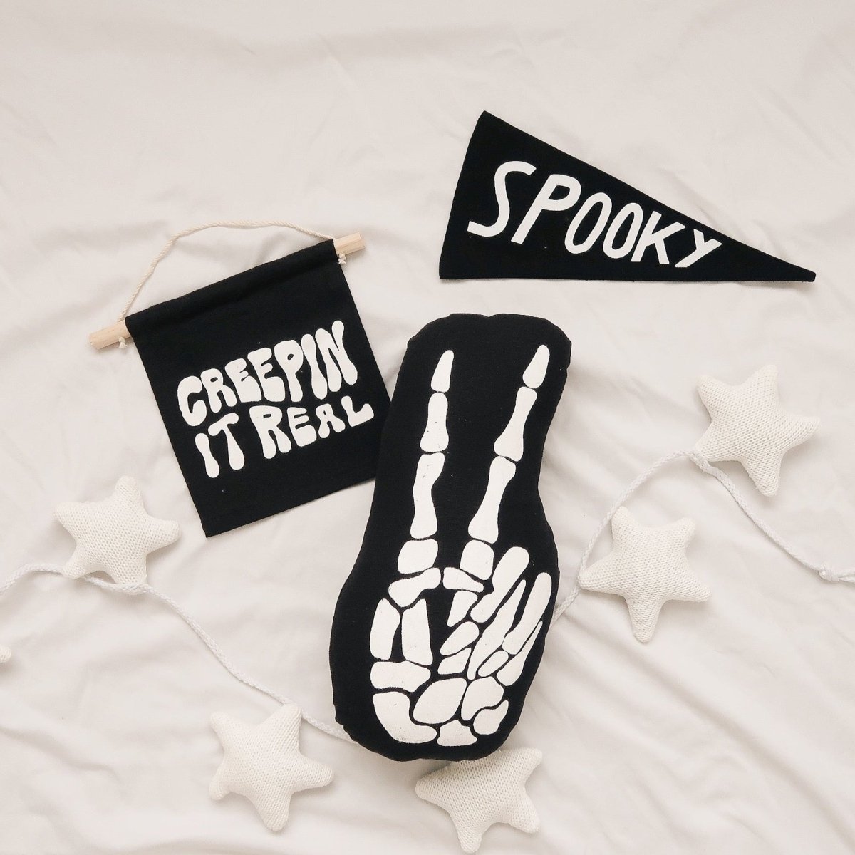 Imani Collective Creepin' It Real Halloween Canvas Sign - Handcrafted 6x7in Black