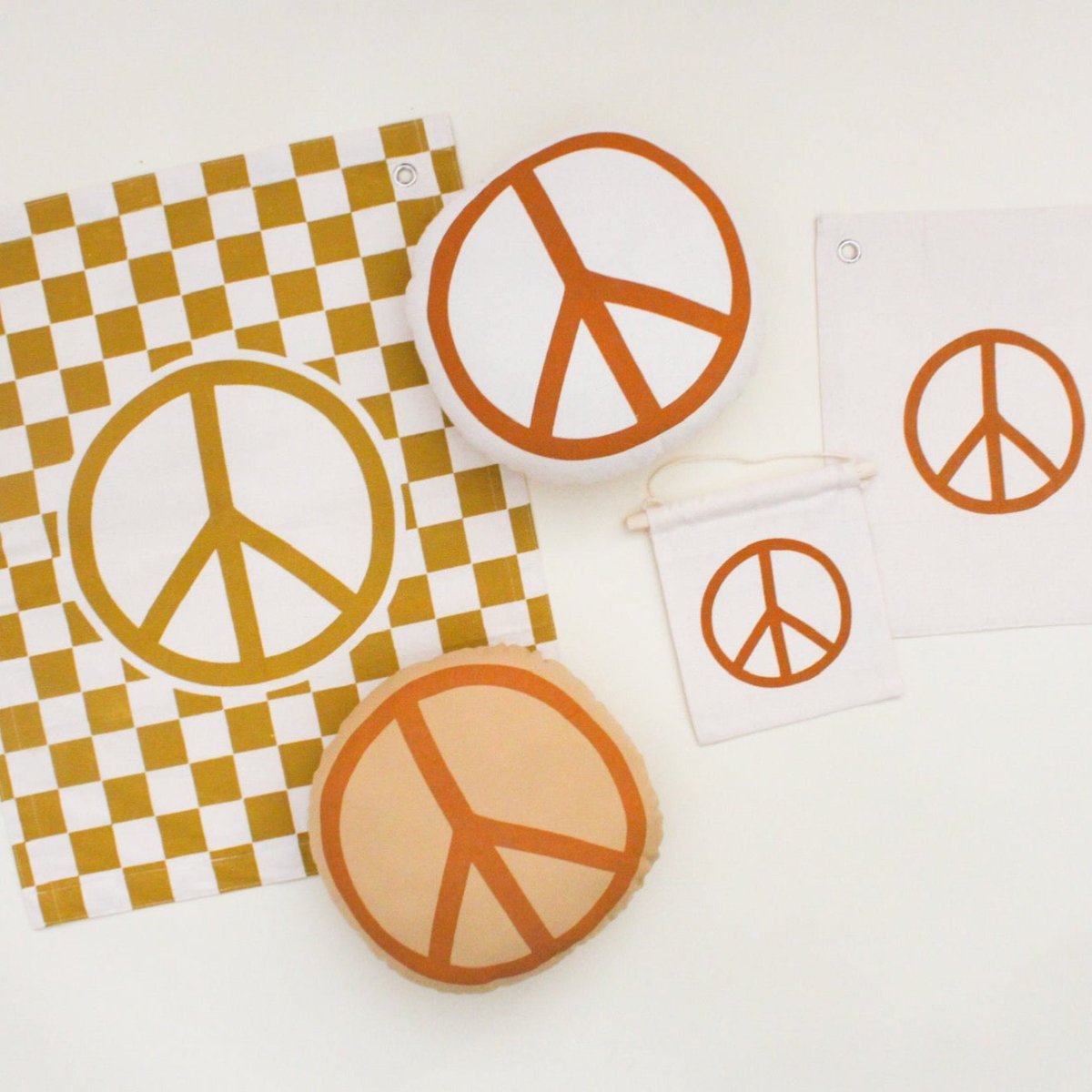 Imani Collective Handmade Peace Sign Canvas Wall Hanging - Natural 6.5x8in Kenyan