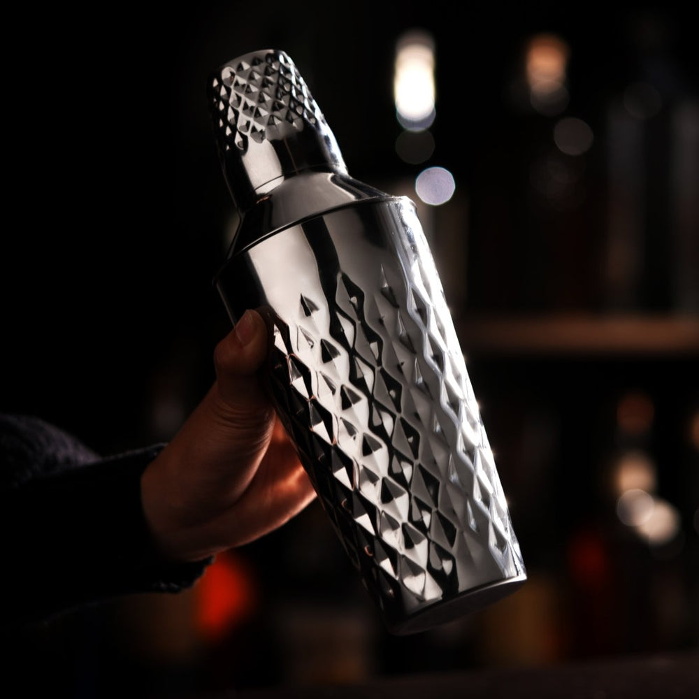 
                      
                        Viski Irving Stainless Steel Faceted Cocktail Shaker - lily & onyx
                      
                    