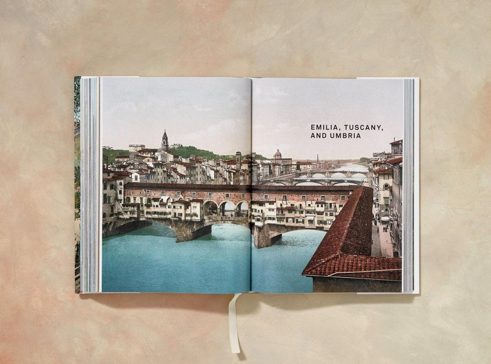 
                      
                        TASCHEN Italy around 1900 (Spanish, English, Italian)
                      
                    