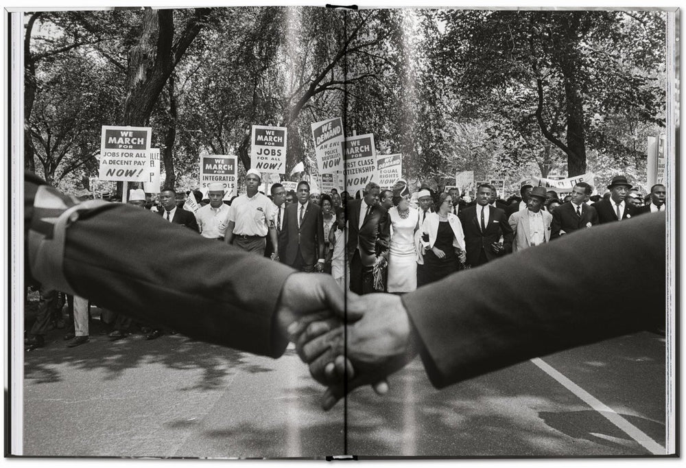 
                      
                        TASCHEN James Baldwin. Steve Schapiro. The Fire Next Time (English) - lily & onyx
                      
                    