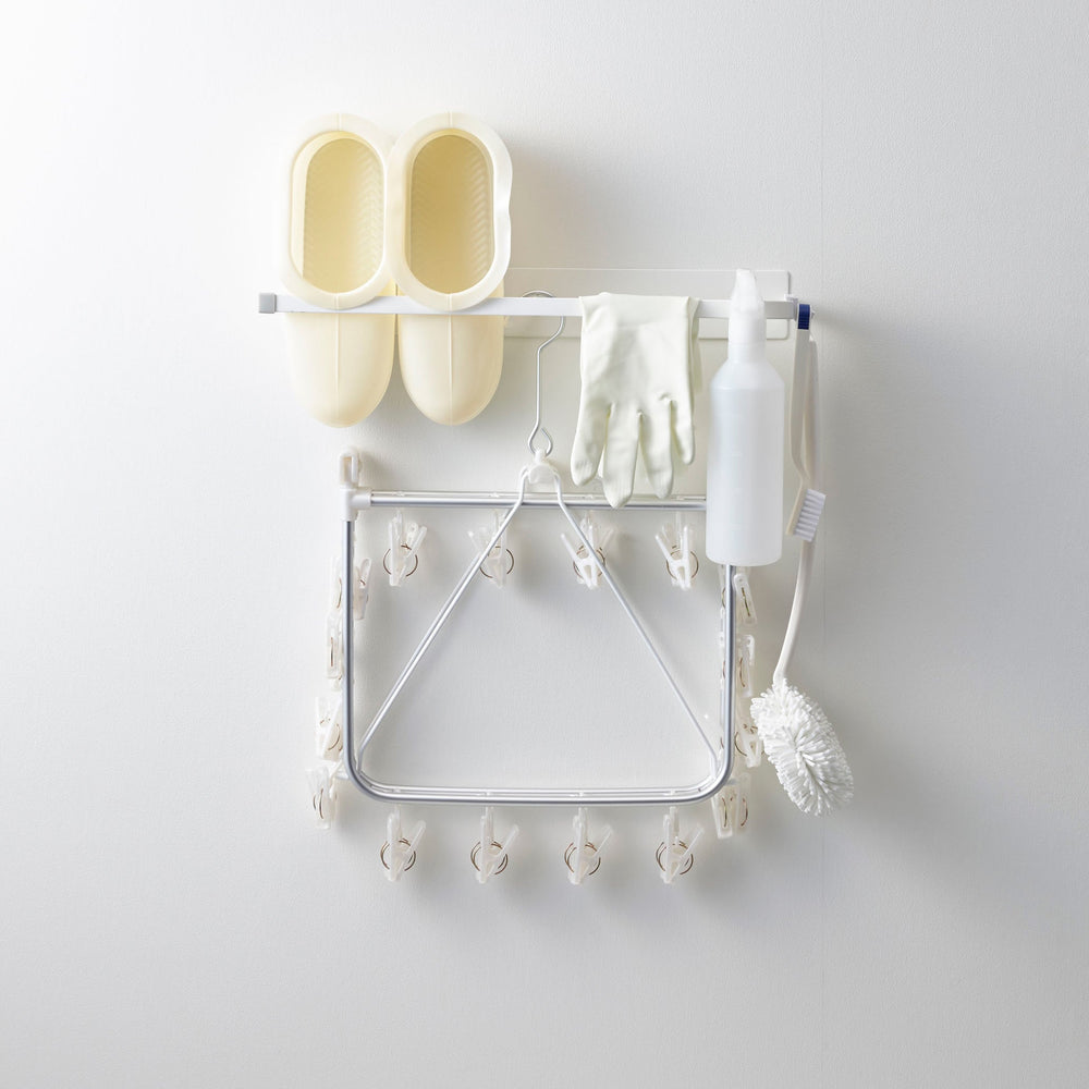 
                      
                        Magnetic Clothes Hanger Organizer
                      
                    