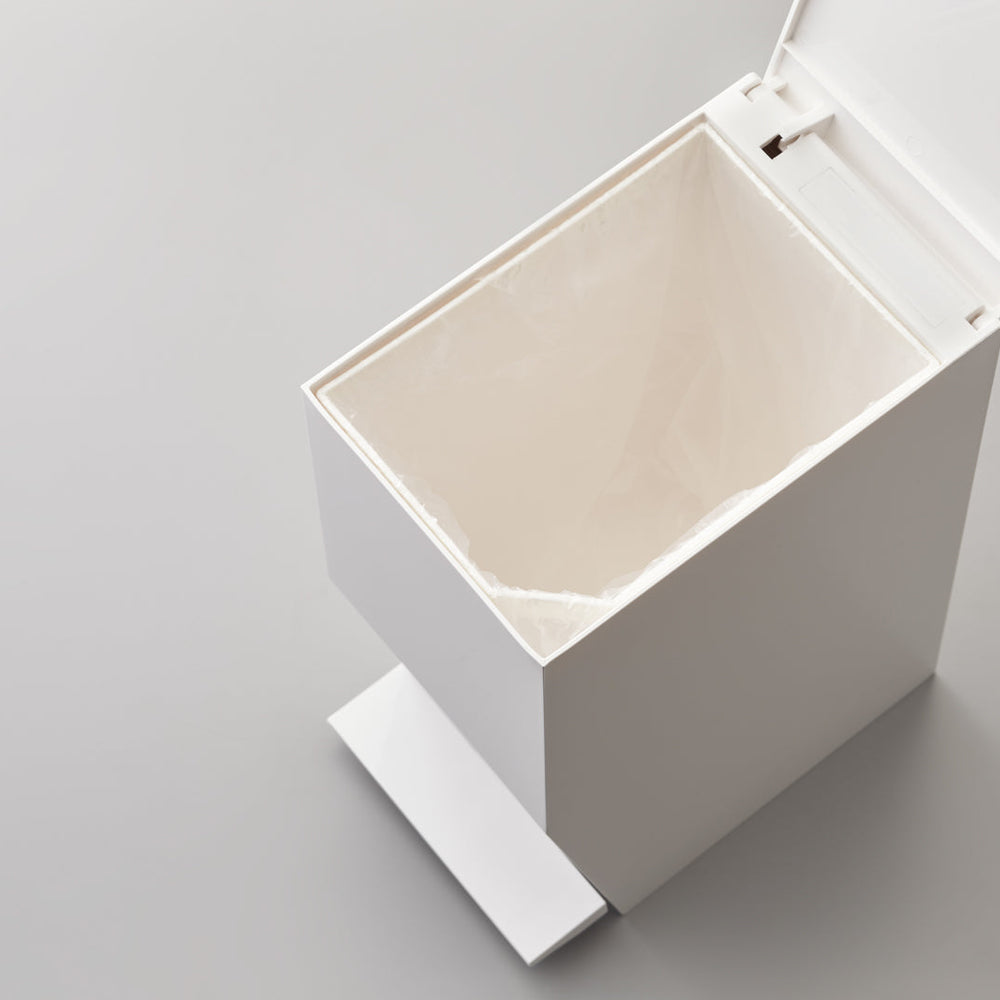 
                      
                        Step Trash Can
                      
                    