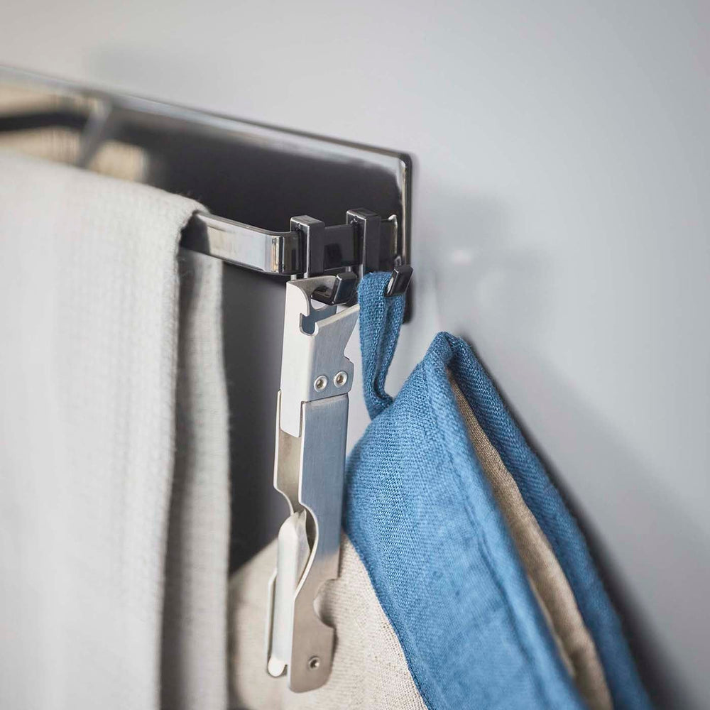 
                      
                        Magnetic Kitchen Towel Hanger - Steel
                      
                    