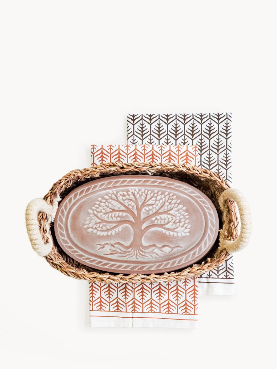KORISSA Bread Warmer & Basket Gift Set with Tea Towel - Tree of Life Oval