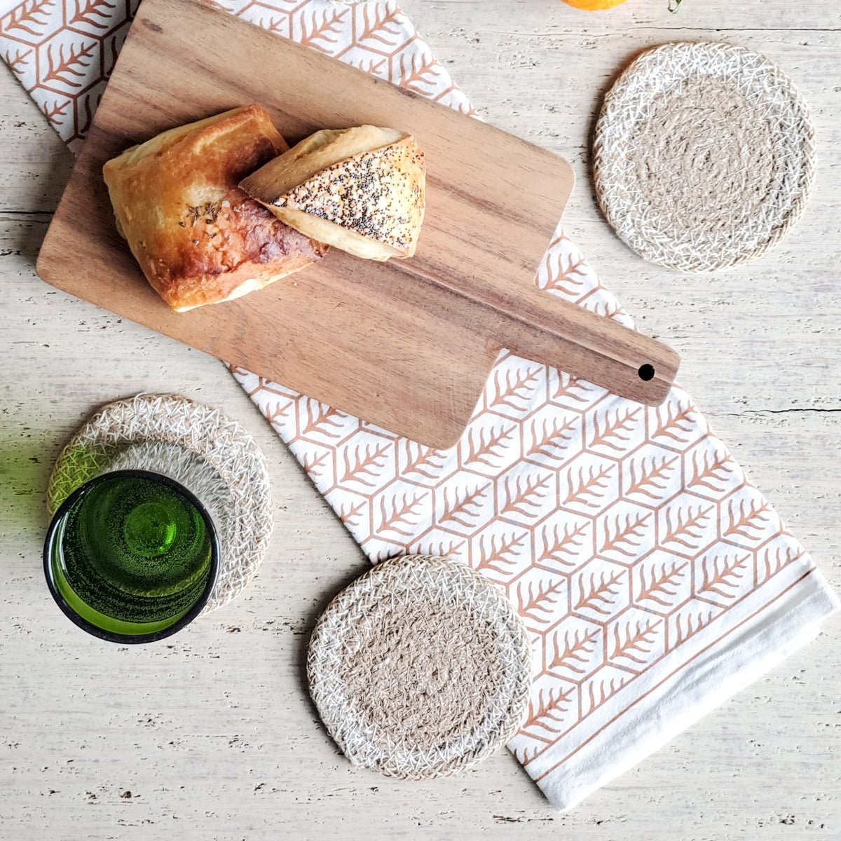 KORISSA Handmade Jute Coasters Natural Round - Set of 4 Drink Coasters