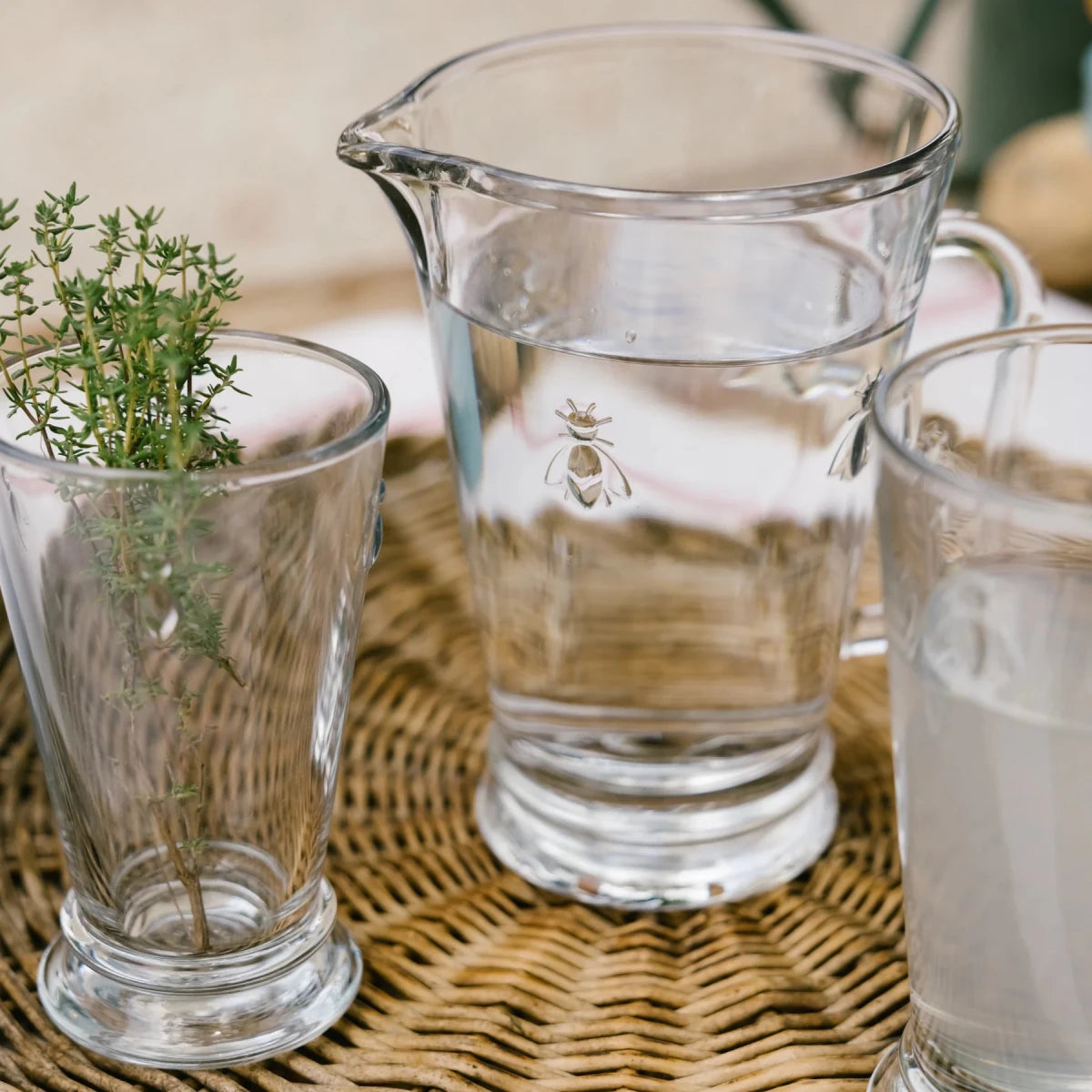 La Rochere NA Bee Clear Glass Pitcher | 33.8oz French Glassware