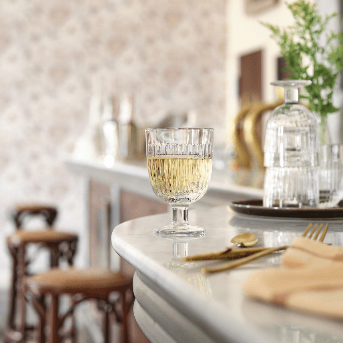 La Rochere NA Ouessant Clear Ribbed Wine Glasses – Set of 6