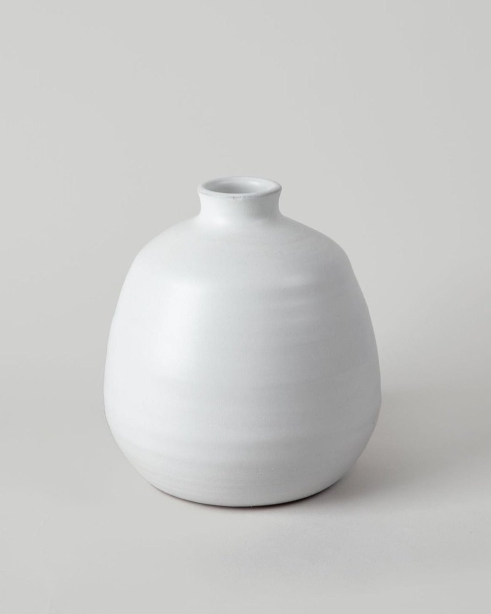 Afloral Large Handmade Ceramic Ronda Vase in Matte White Glaze - 10.5" - lily & onyx