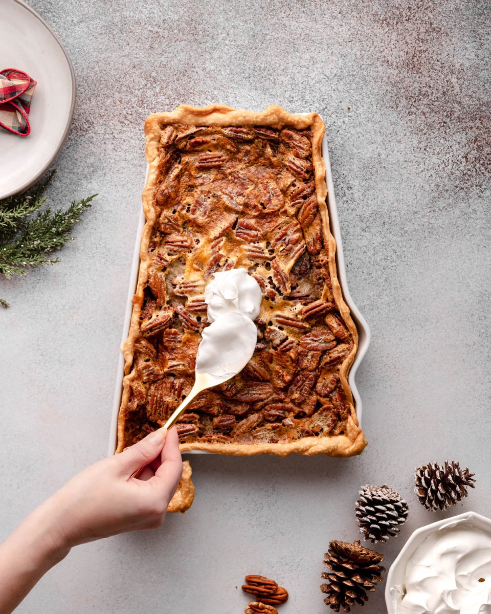 Lark at Home Alabama State Porcelain Serving Dish - 13.6" Oven Safe White Platter