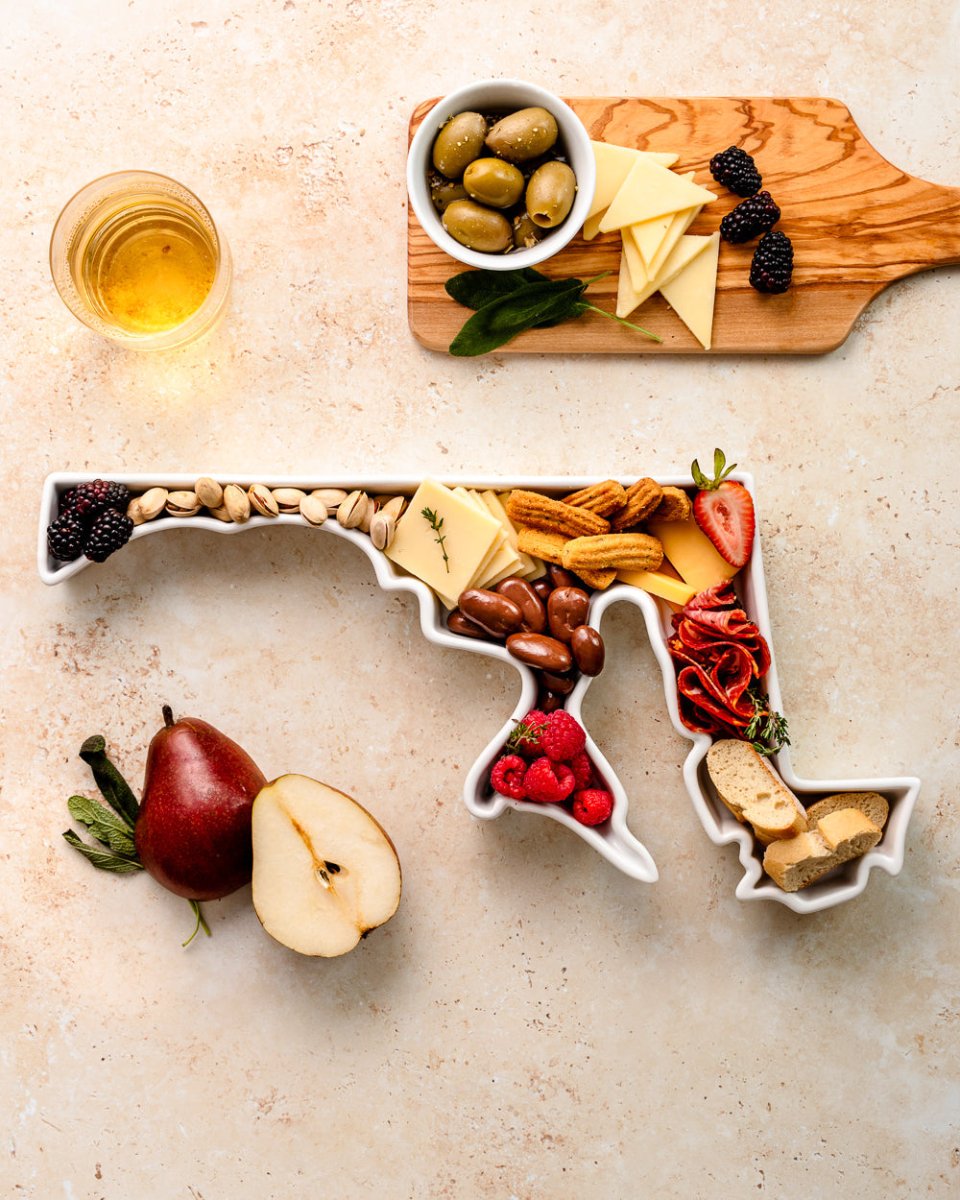 Lark at Home Maryland State Porcelain Platter 17" - White Oven - Safe Serving Dish