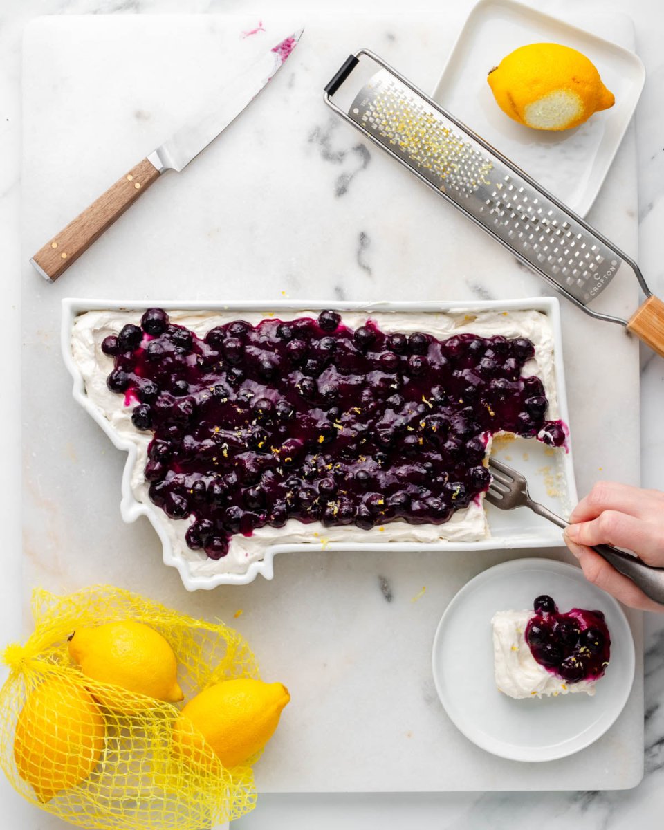 Lark at Home Montana State Porcelain Serving Dish - 12.5" White Glazed Bakeware