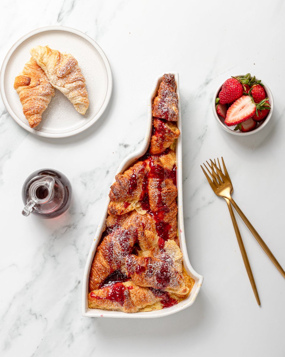 Lark at Home New Hampshire Porcelain Oval Serving Platter - 14" White State Dish