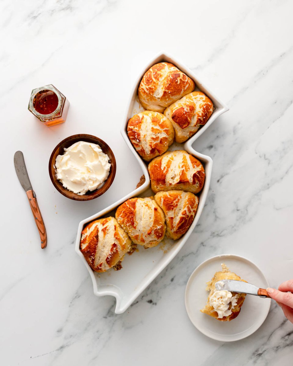 Lark at Home New Jersey Porcelain Serving Dish - White Glazed 14.5" State - Shaped