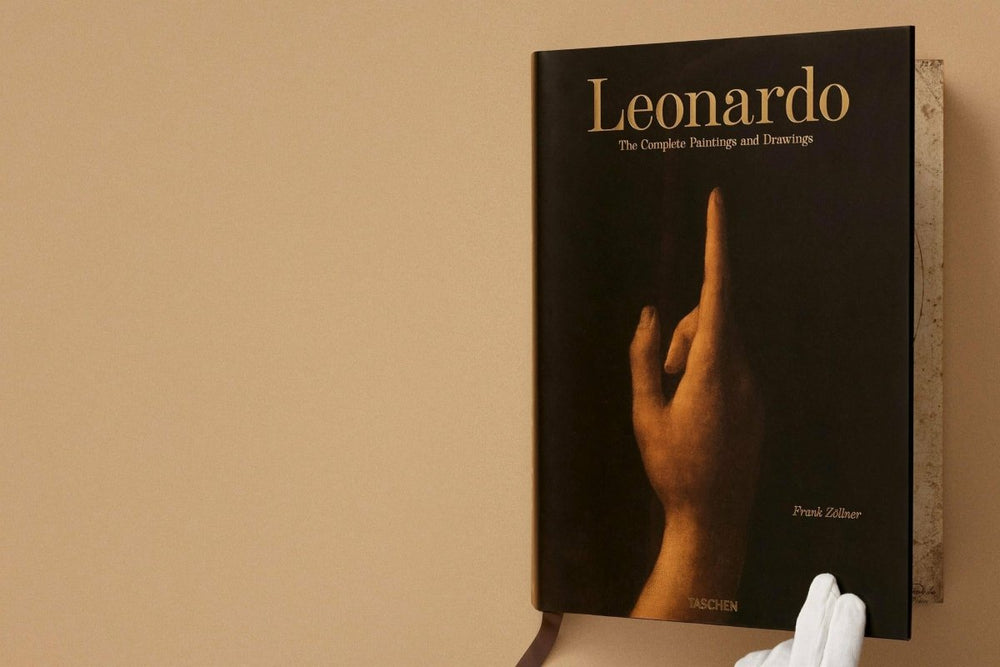 
                      
                        TASCHEN Leonardo. The Complete Paintings and Drawings (English) - lily & onyx
                      
                    
