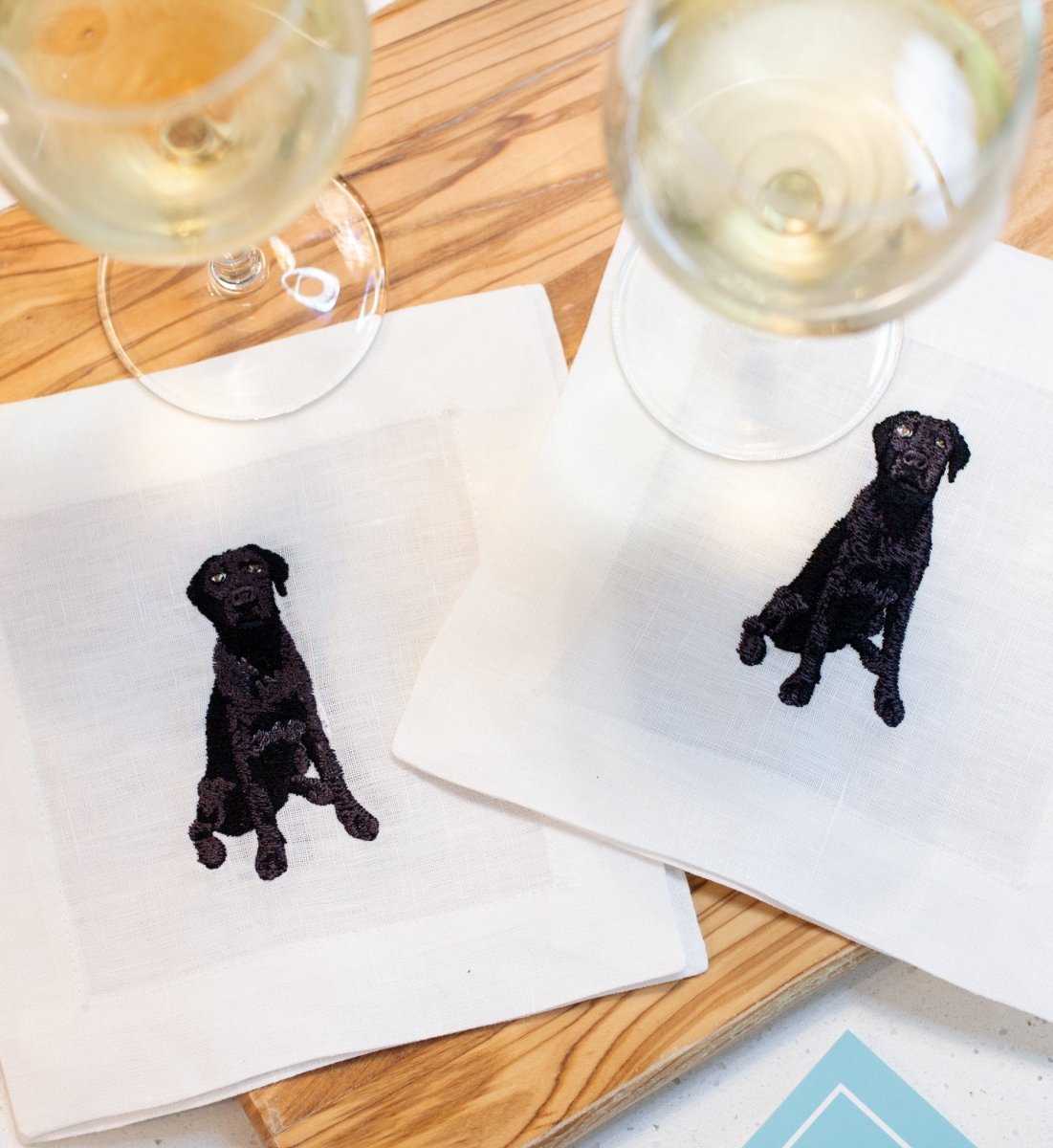 Lettermade Labrador Retriever Embroidered Linen Cocktail Napkins – Set of 4